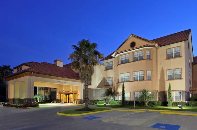 HomewoodSuites_1
